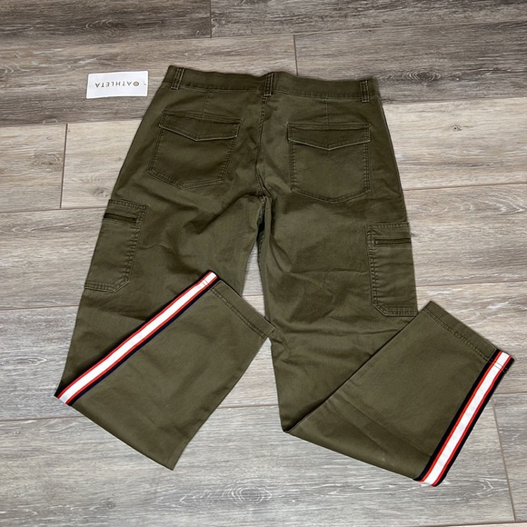 Athleta Summit Cargo Pant NWT - Picture 3 of 4